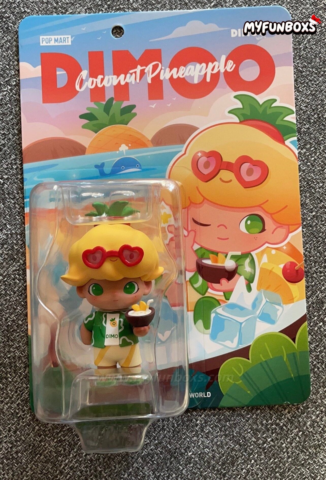 POP MART DIMOO Coconut Pineapple Limited Edition Hanging Card