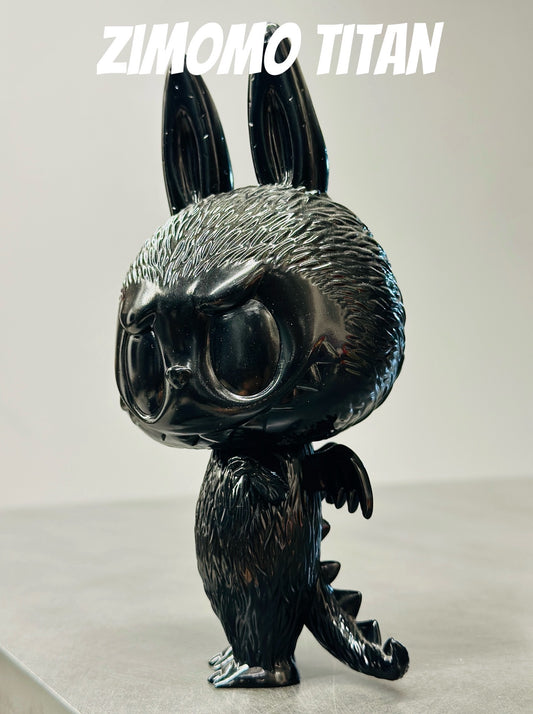 Zimomo Titan Black Titan with wings, signed by Long Jiasheng