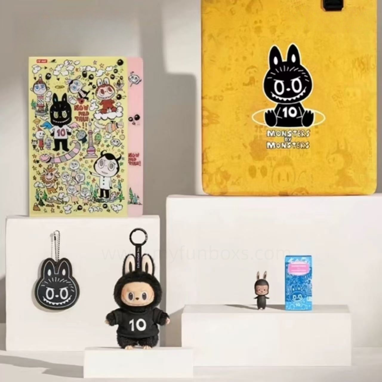 LABUBU 10th ANNIVERSARY GIFT SET, EXCLUSIVE EDITION！ SET B (5 PCS)