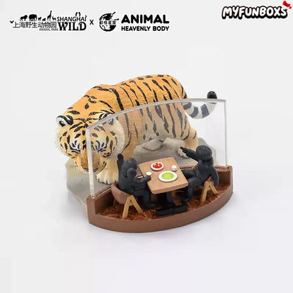 Animal Planet Animal Nebula Tiger Restaurant Tiger Figurine