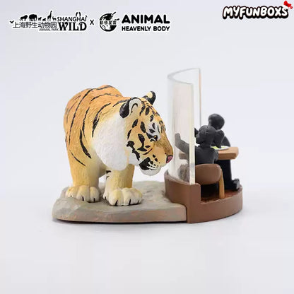 Animal Planet Animal Nebula Tiger Restaurant Tiger Figurine