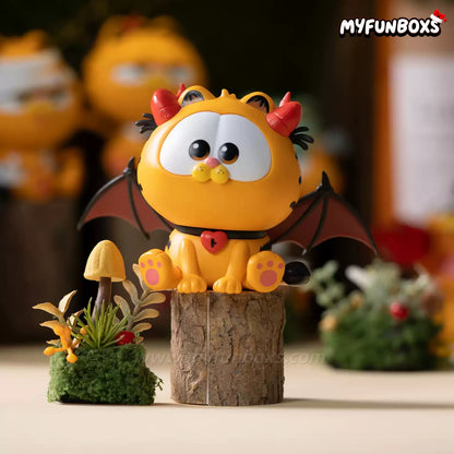 Garfield‘s Gang Masquerade Series Figure Blind Box