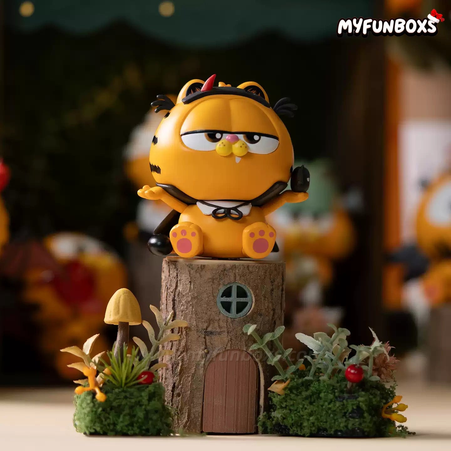 Garfield‘s Gang Masquerade Series Figure Blind Box