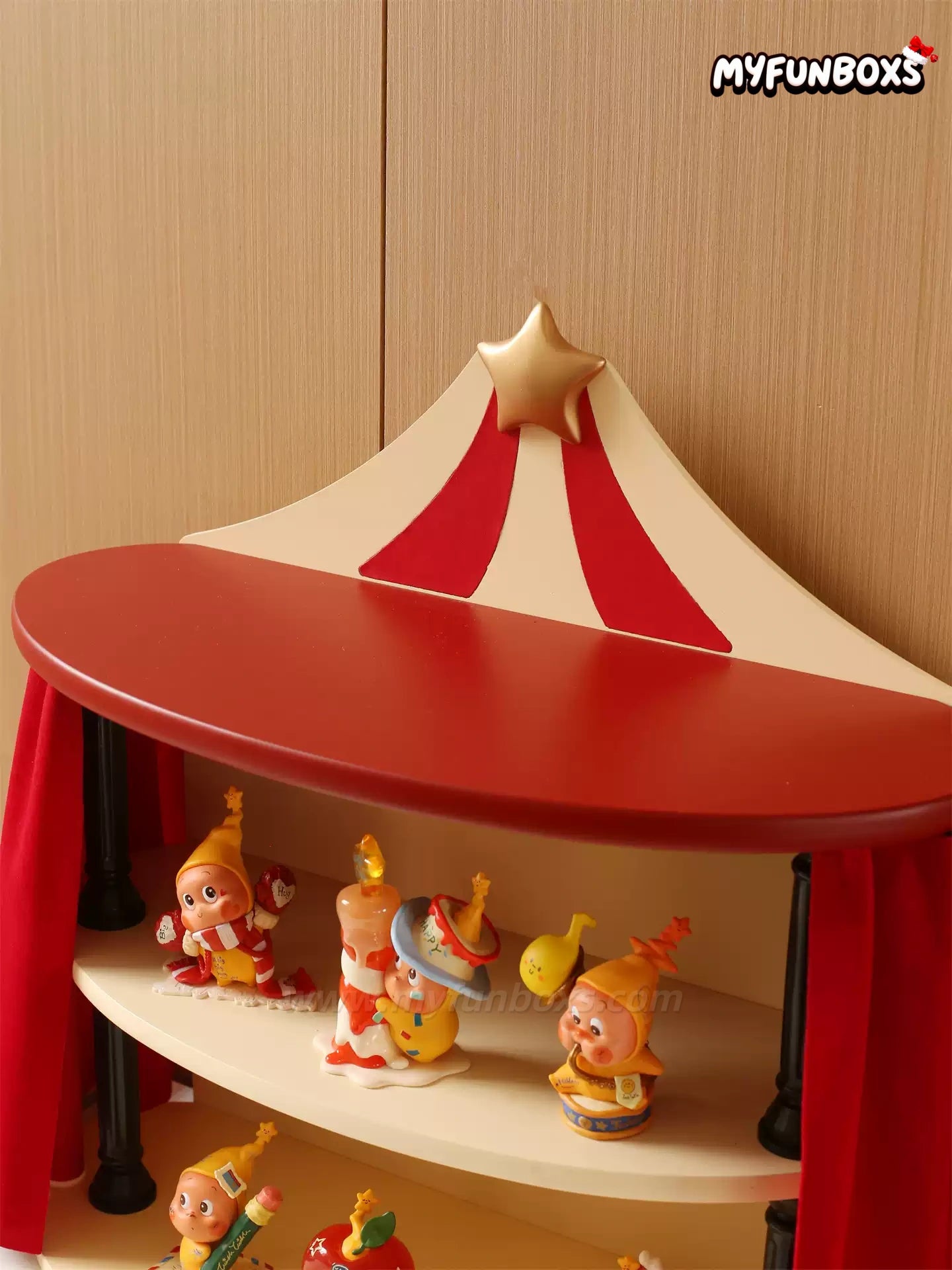 Circus-Themed Collectible Figure Display Stand