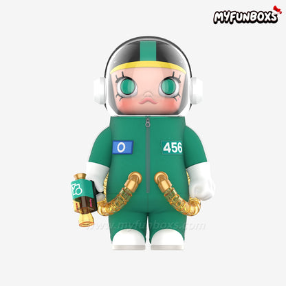 MEGA SPACE MOLLY 400% + Action Figure Squid Game Set