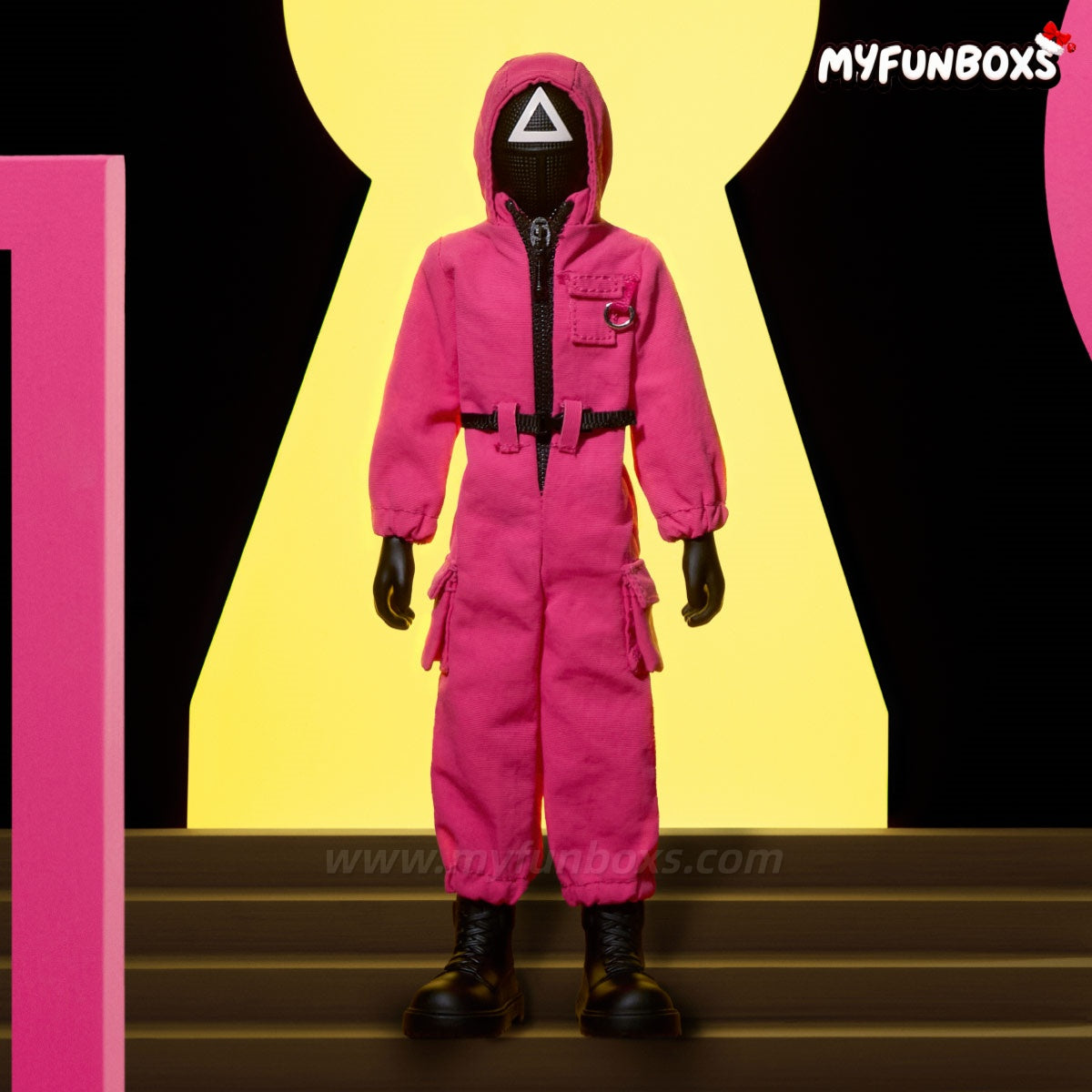 MEGA SPACE MOLLY 400% + Action Figure Squid Game Set