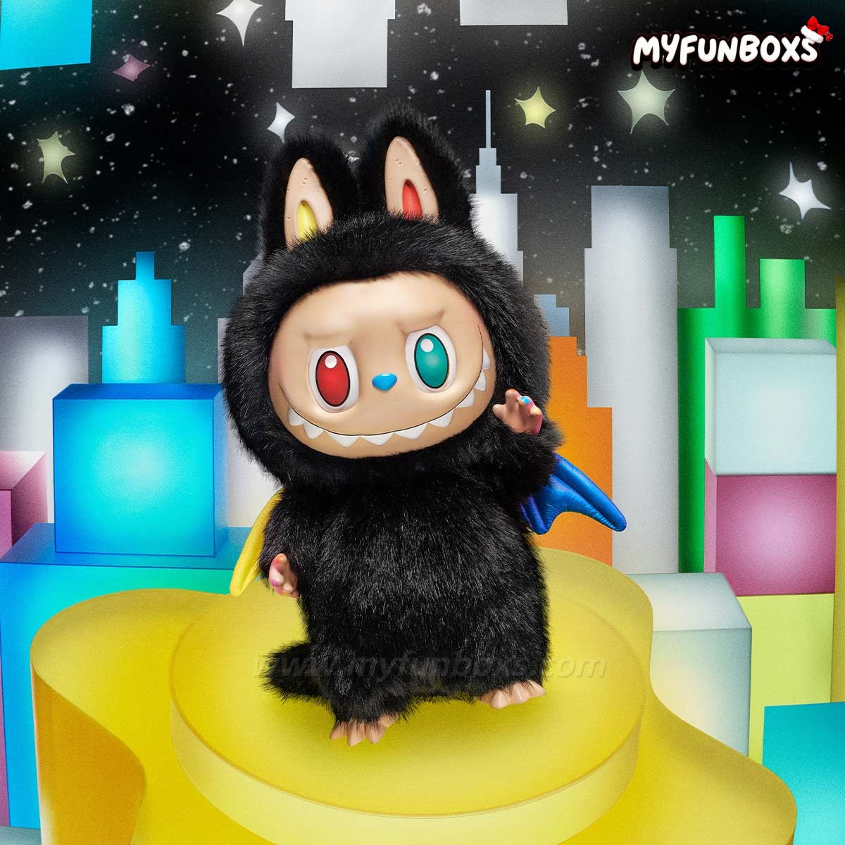 ZIMOMO THE MONSTERS V3 WALKS THROUGH TIME Vinyl Face Doll (PRE-ORDER)