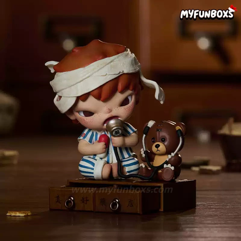 POP MART Hirono Well Pharmacy Series Figure Hanging Card