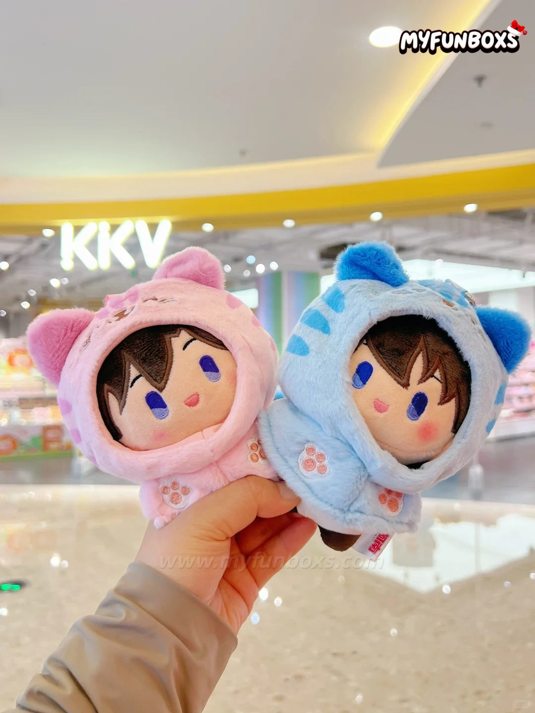 Detective Conan “Cat Cape” Plush Blind Box Series