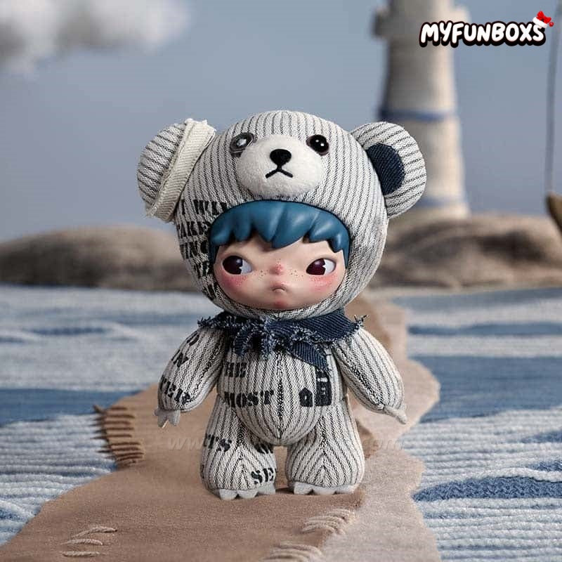 POP MART Hirono Freedom Island Series Plush Doll Hanging Card, UK Exclusive