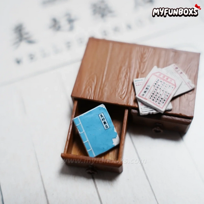 POP MART Hirono Well Pharmacy Series Figure Hanging Card
