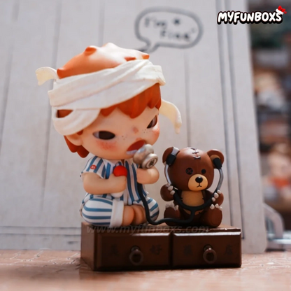 POP MART Hirono Well Pharmacy Series Figure Hanging Card