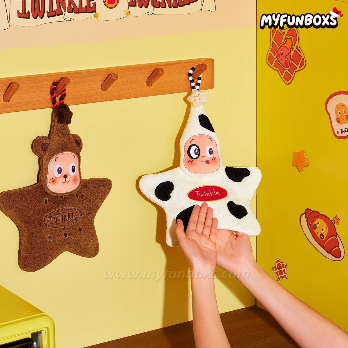POP MART Twinkle Twinkle MOON GELATO Series-Hand Towel Blind Box