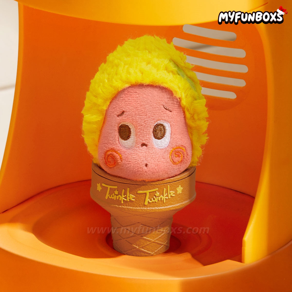 POP MART Twinkle Twinkle MOON GELATO Series-Ice Cream Plush Pendant Blind Box