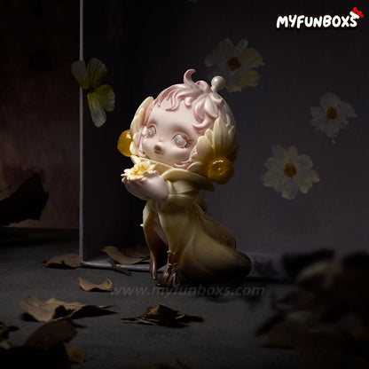 SKULLPANDA Petals In Four Acts Series Figure Blind Box