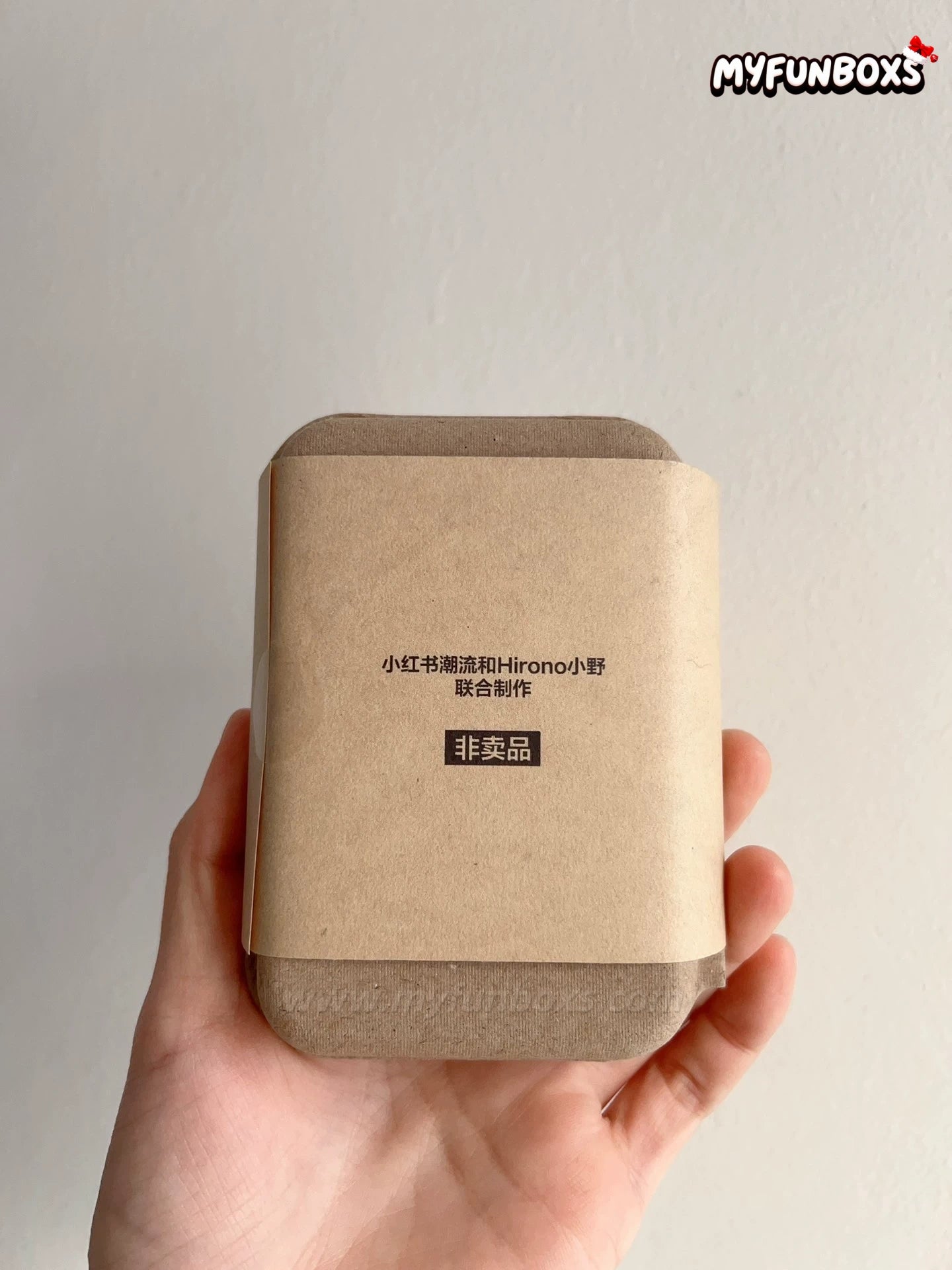 POP MART Hirono Limited Edition Cell Phone Holder