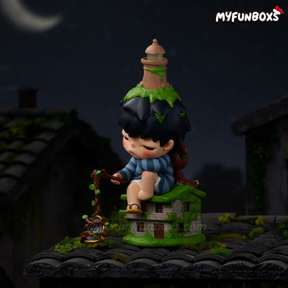 Hirono Behind Time Figure (PRE-ORDER）