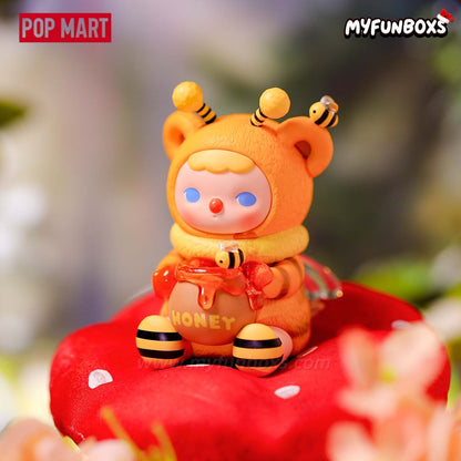Pucky Honey Bear Baby Figure Hanging Card
