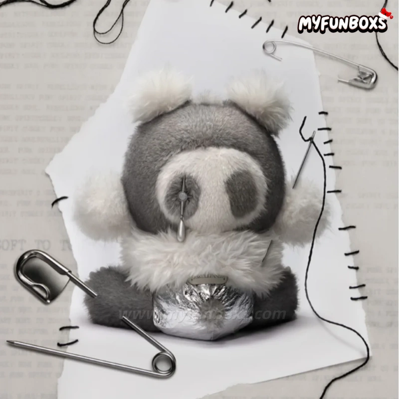 POP MART θ SKULLPANDA Punk Panda Plush Doll (PRE-ORDER）