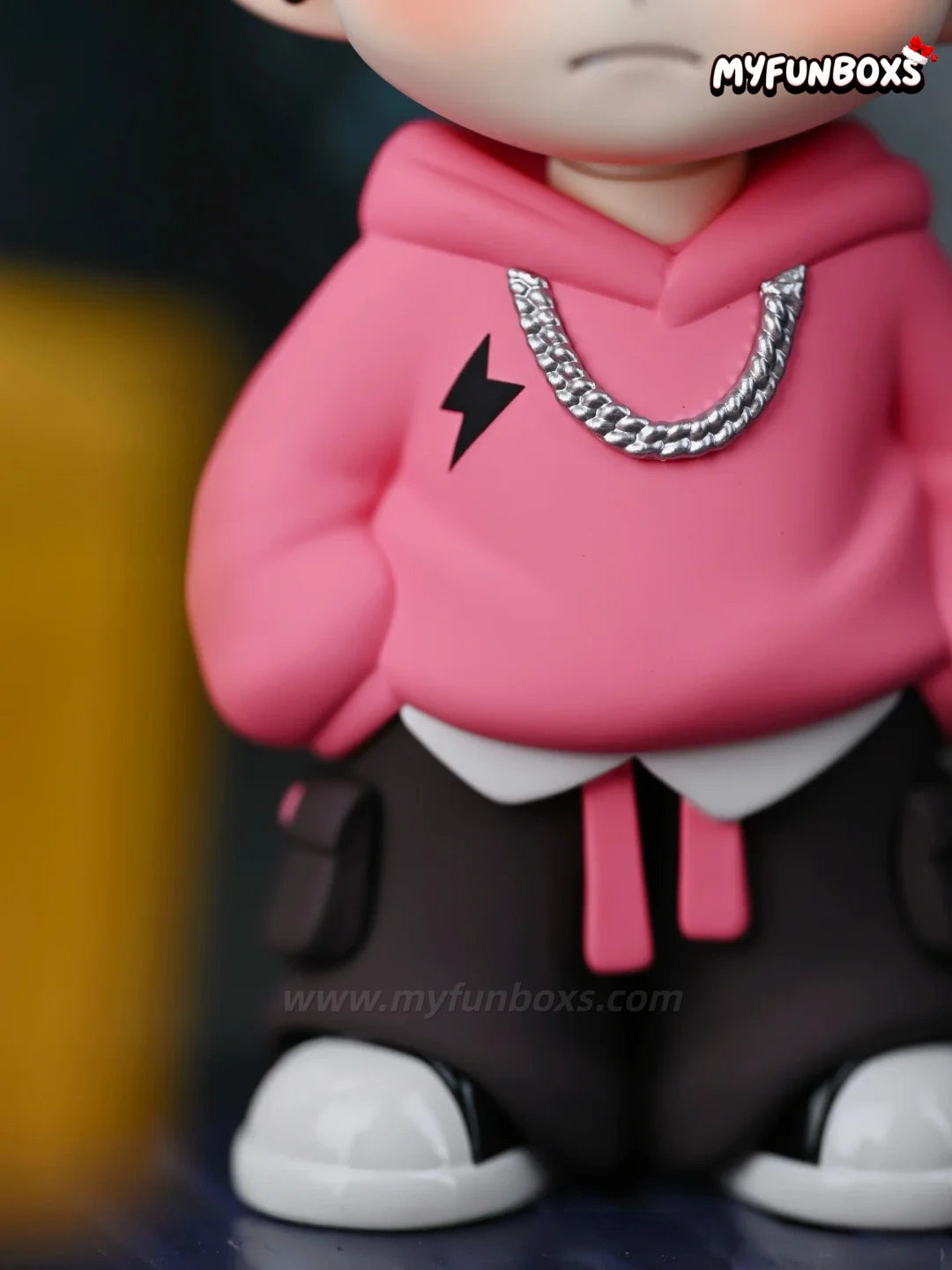 TNT SPACE Boy Rayan & Dora x Street Dance of China Collaboration Figure Hanging Card
