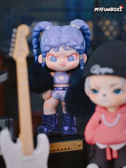 TNT SPACE Boy Rayan & Dora x Street Dance of China Collaboration Figure Hanging Card
