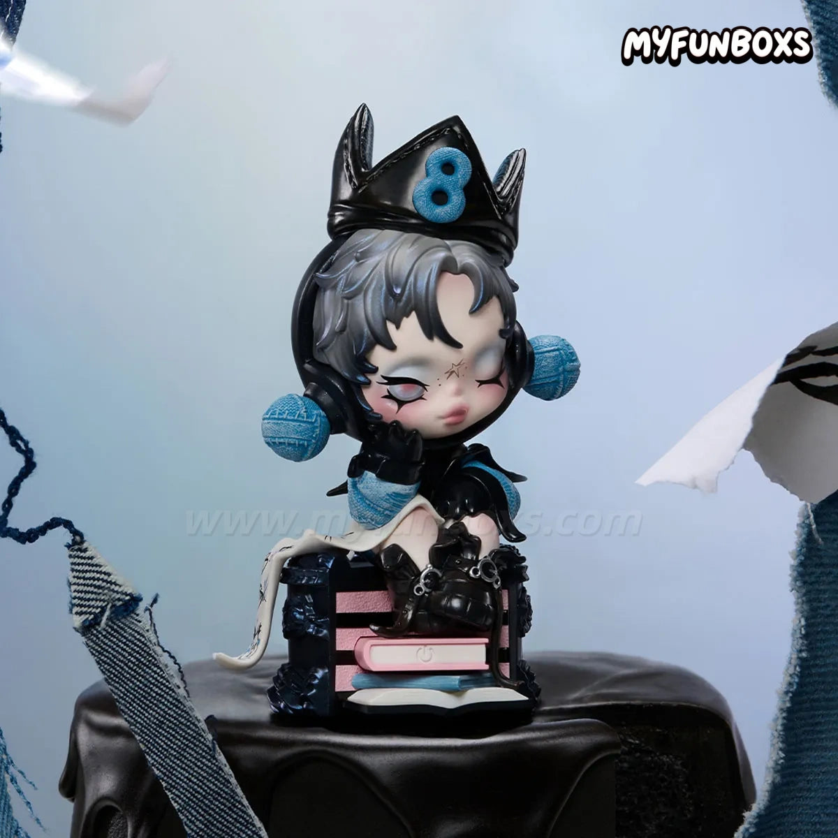 POP MART SKULLPANDA Chapter VIII Series Figure