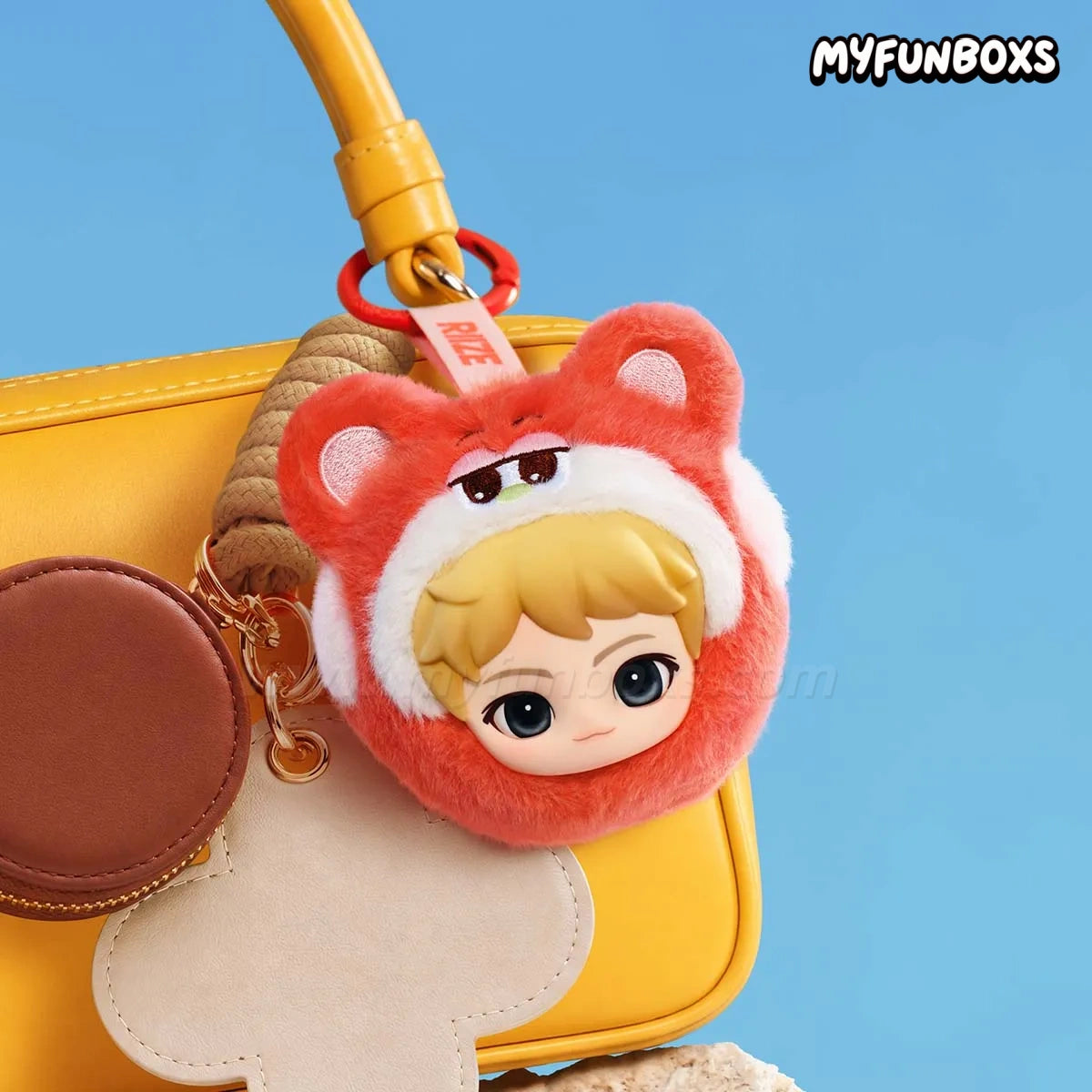 POP MART RlIZE Fluffy Club Series Mini Pouch Keychain Blind Box