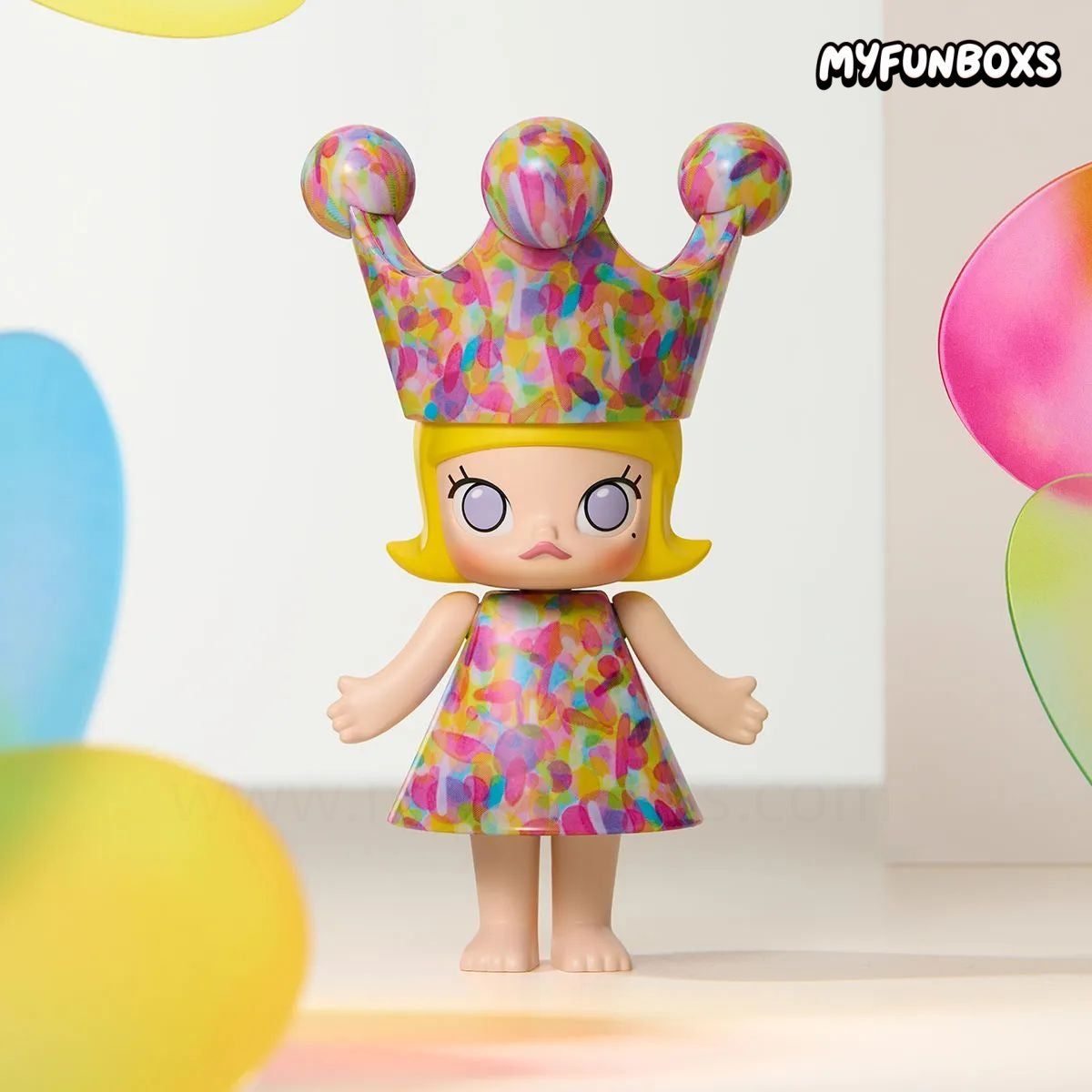 POP MART MEGA ROYAL MOLLY 100% Series 1 Figure Blind Box (PRE-ORDER)
