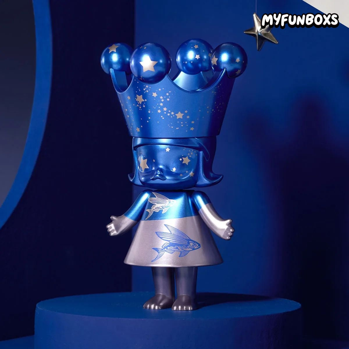 POP MART MEGA ROYAL MOLLY 100% Series 1 Figure Blind Box (PRE-ORDER)