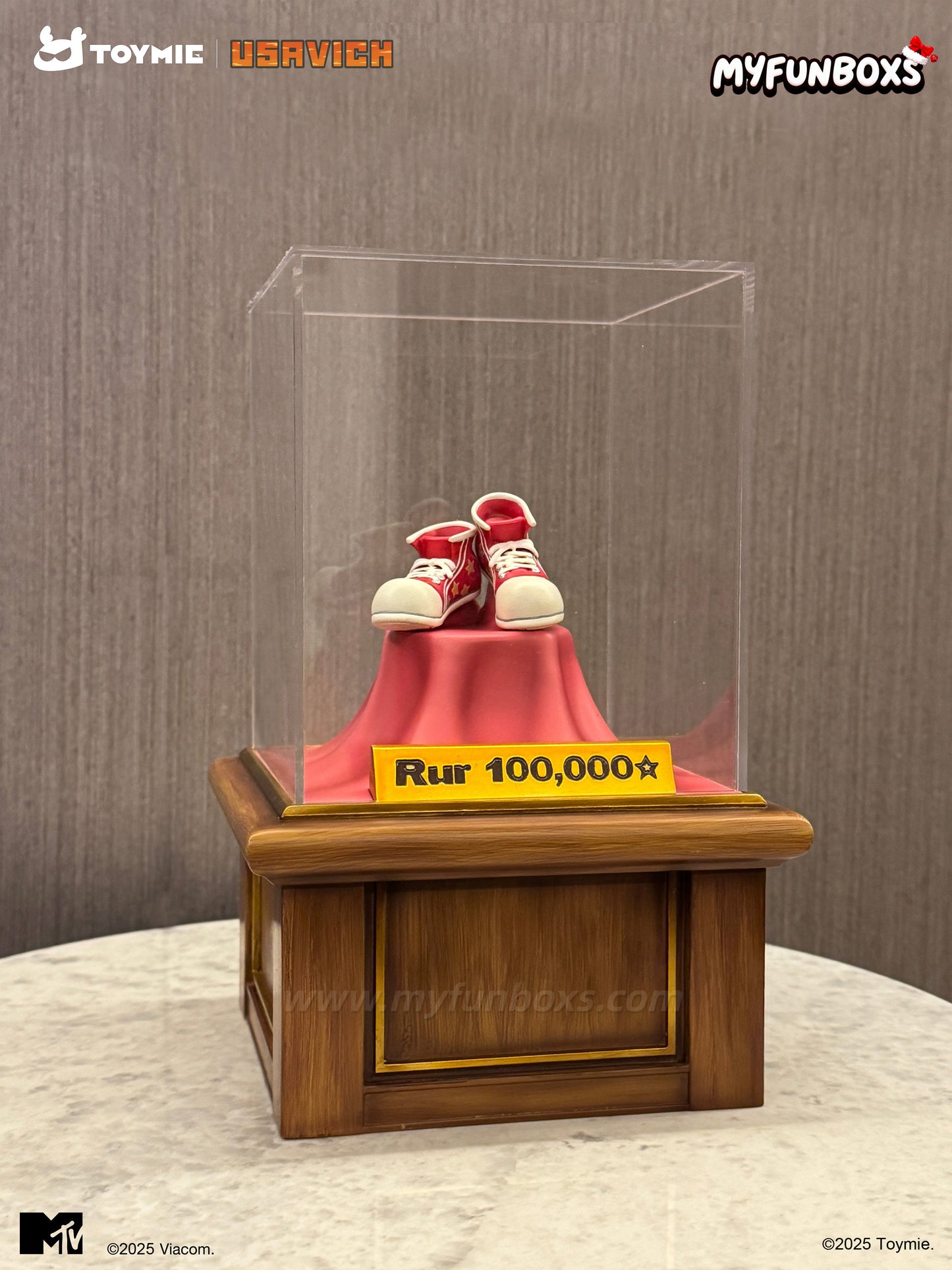 USAVICH Entertainment Time Series Vinyl Figure