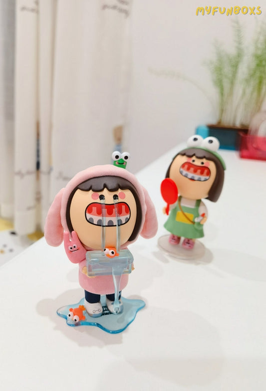Pop Mart blind box, Gum Monster and Sad Monster series, unpacking the box and bag.