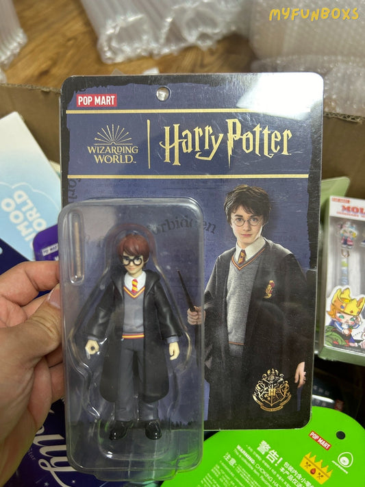 Pop Mart Harry Potter Fashion Figure Hanging Tag Brand new, unopened!