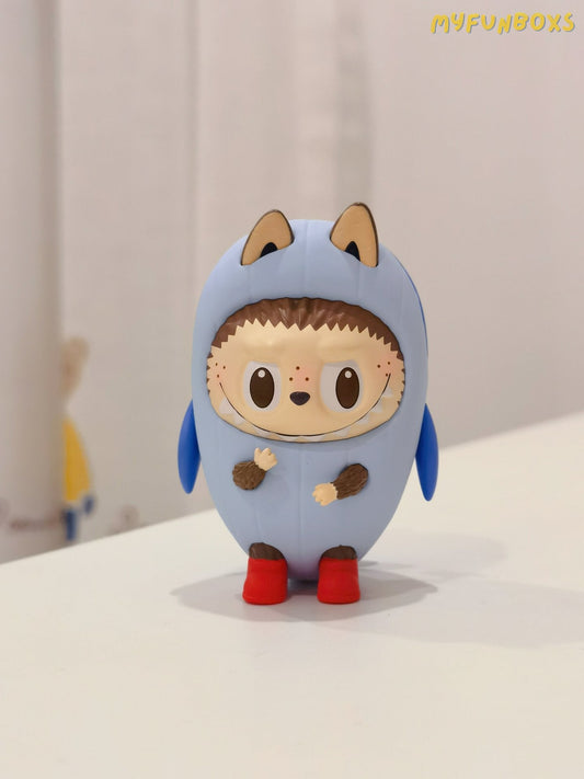 Pop Mart blind box, Labub animal series, whale