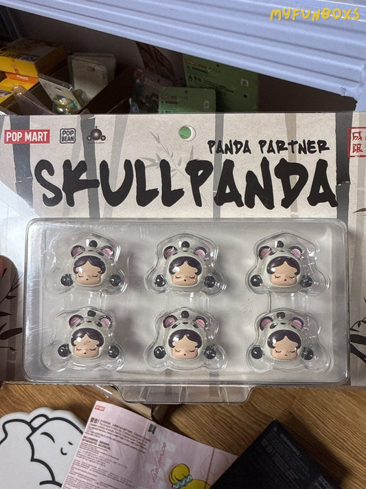 Pop Mart SKULL PANDA Panda Partner Series Giant Panda Set, Hanging Tags, Brand New, Rare, Perfect for Collectors